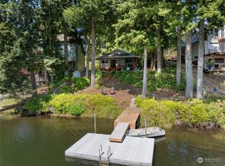8188 SW Loop Dr, Port Orchard, WA 98367