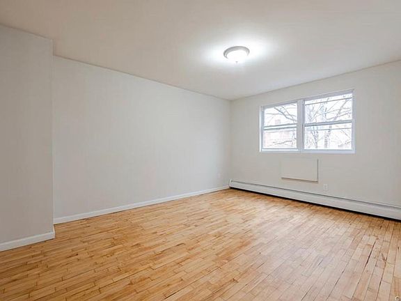 2nd image of 210 Newman Ave #2