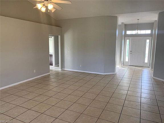 4th image of 3725 NE 14th Ave