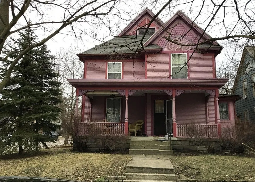 3 bed, 1550 sqft, $2,000 — Photo 2
