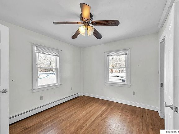 3rd image of 153 Hunting Lodge Rd