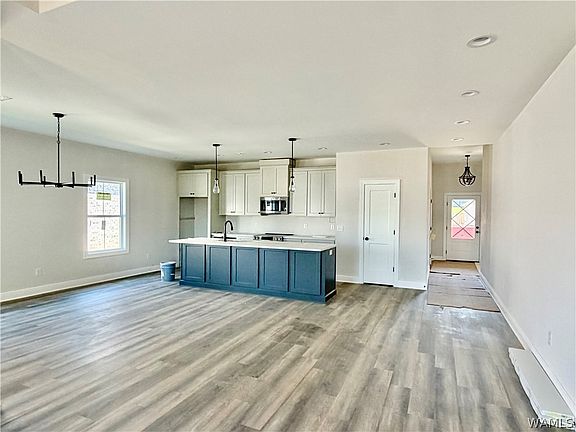 3rd image of 13760 Blackoak Dr