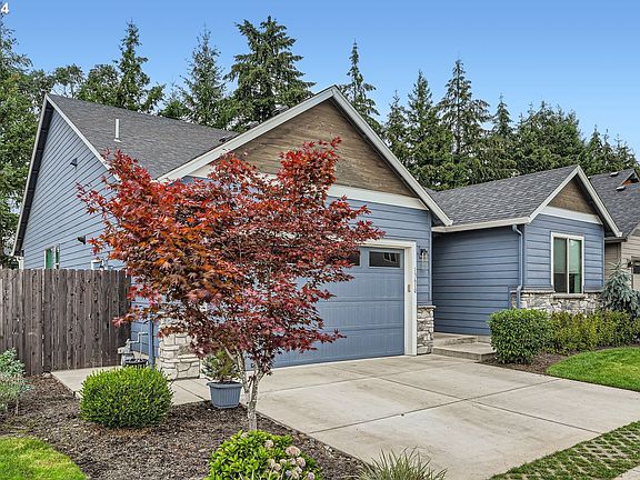 2nd image of 13610 NE 113th Way