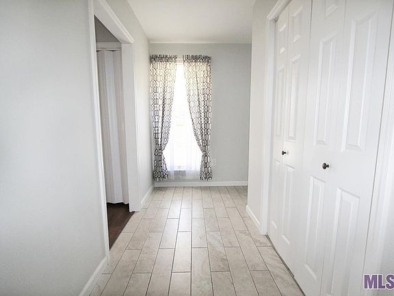 5th image of 2432 Cavalier Dr