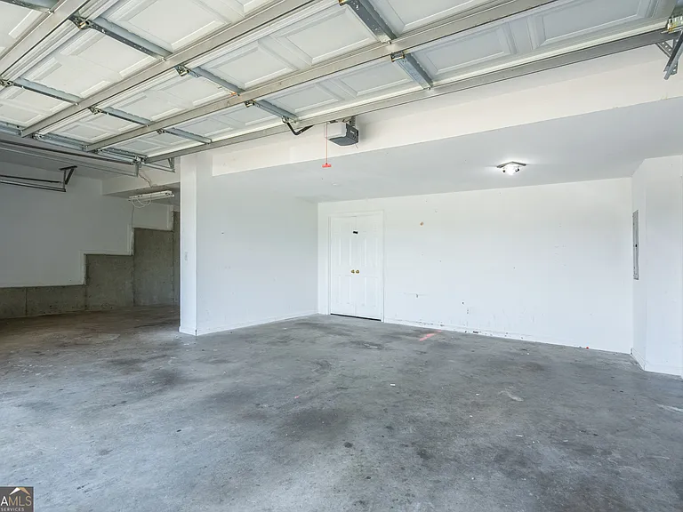 1 Carrington Dr — Photo 33