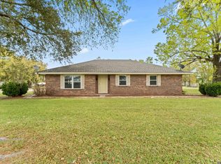 45109 Kid Bourgeois Rd, Saint Amant, LA 70774
