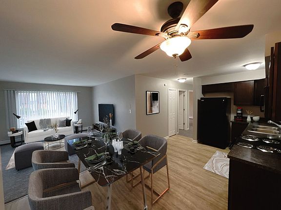 4th image of 612 John Anderson Ct #628-28