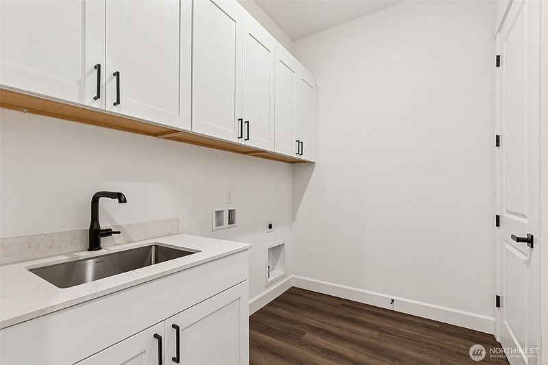 4th image of 13701 100th Street NE #217