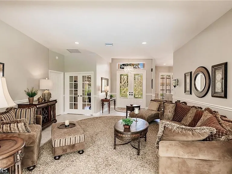 9811 Ensign Ct — Photo 16