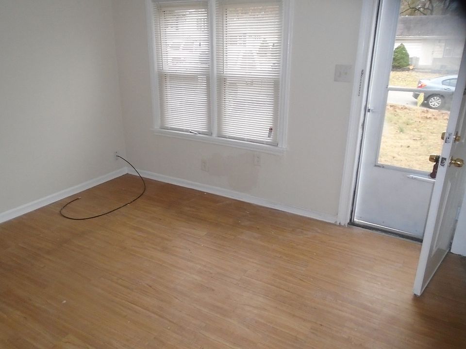 2nd image of 157 Flora Dr
