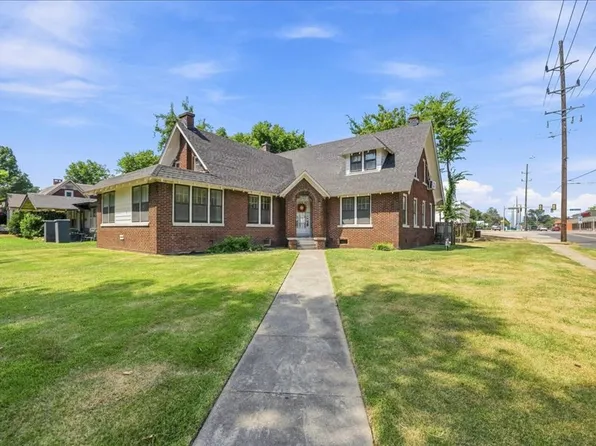2402 Boston St, Muskogee, OK 74401