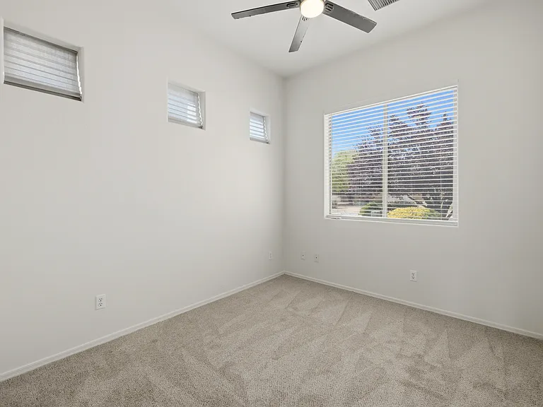 5917 N Talbot Dr — Photo 9