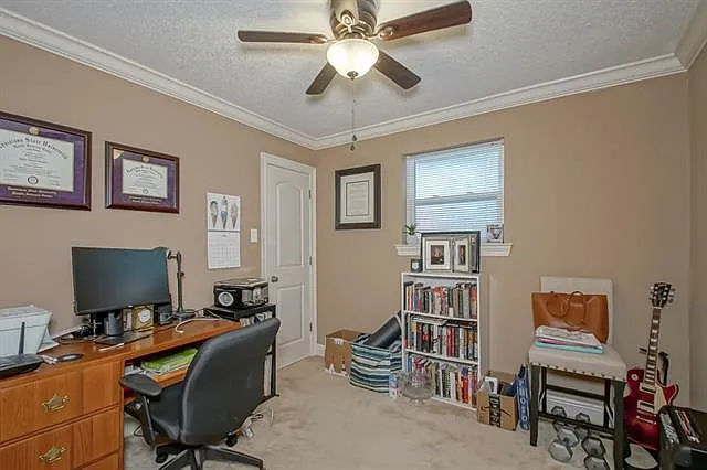 238 N Labarre Dr — Photo 11
