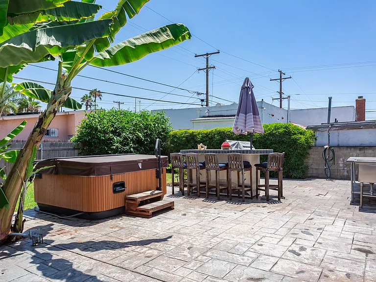5009 Mansfield St — Photo 11