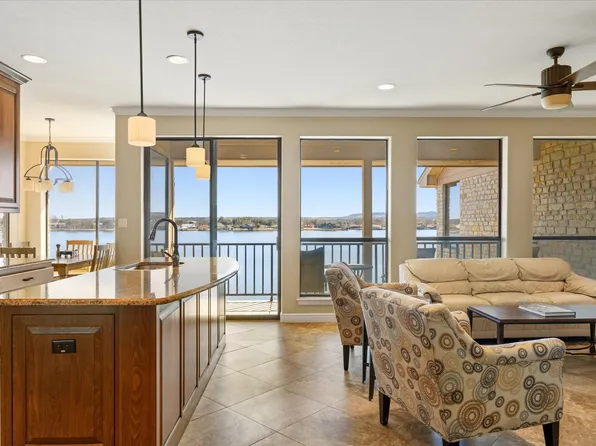 401 Pearl #2303, Granbury, TX 76048