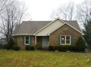 8720 Filson Fields Ct, Louisville, KY