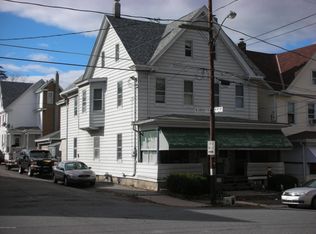 582 N Locust St, Hazleton, PA 18201