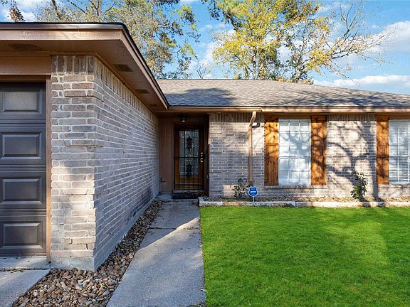 3rd image of 8335 Buckeye Glen Ln
