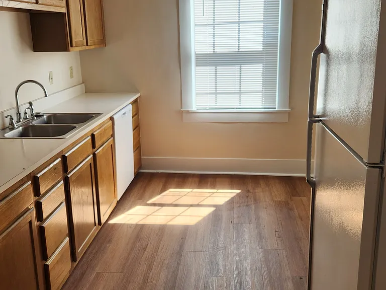 25 1/2 E Main St #1 — Photo 11