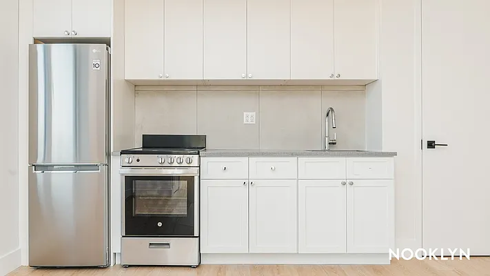 Rented by Nooklyn NYC LLC | media 71