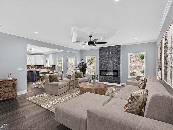 2nd image of 1226 Bloomsbury Ln