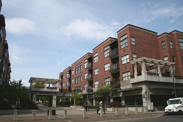 Heritage Place Condominiums