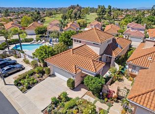 2478 Eagle Crest Ln, Vista, CA 92081