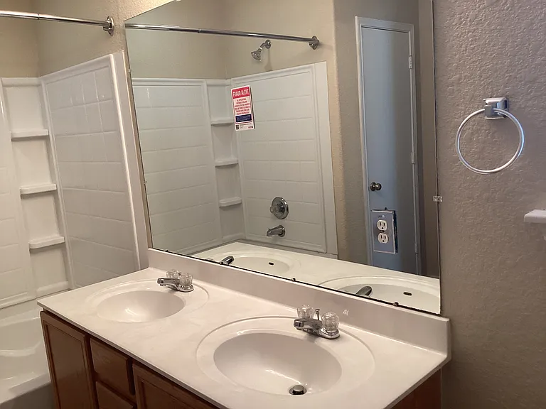 113 Hays Forest Cv — Photo 13