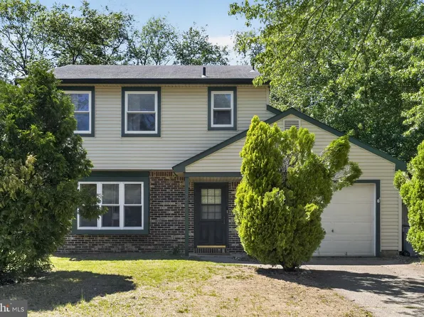 35 Lawrence Ln, Westampton, NJ 08060