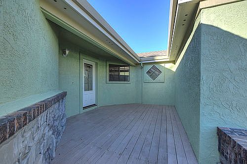 3rd image of 1805 Surfside Ct