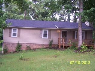 3266 Stonewall Dr NW, Kennesaw, GA