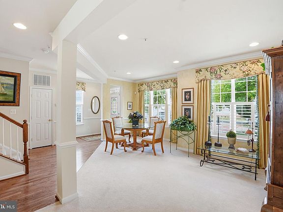 3rd image of 12785 Playfair Ln