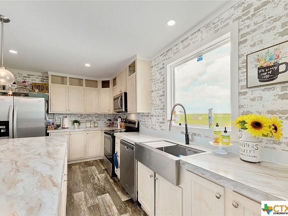 4th image of 1209 Sunrise Vista Dr