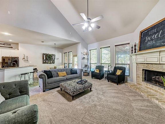 5th image of 15676 Tealwood Ln