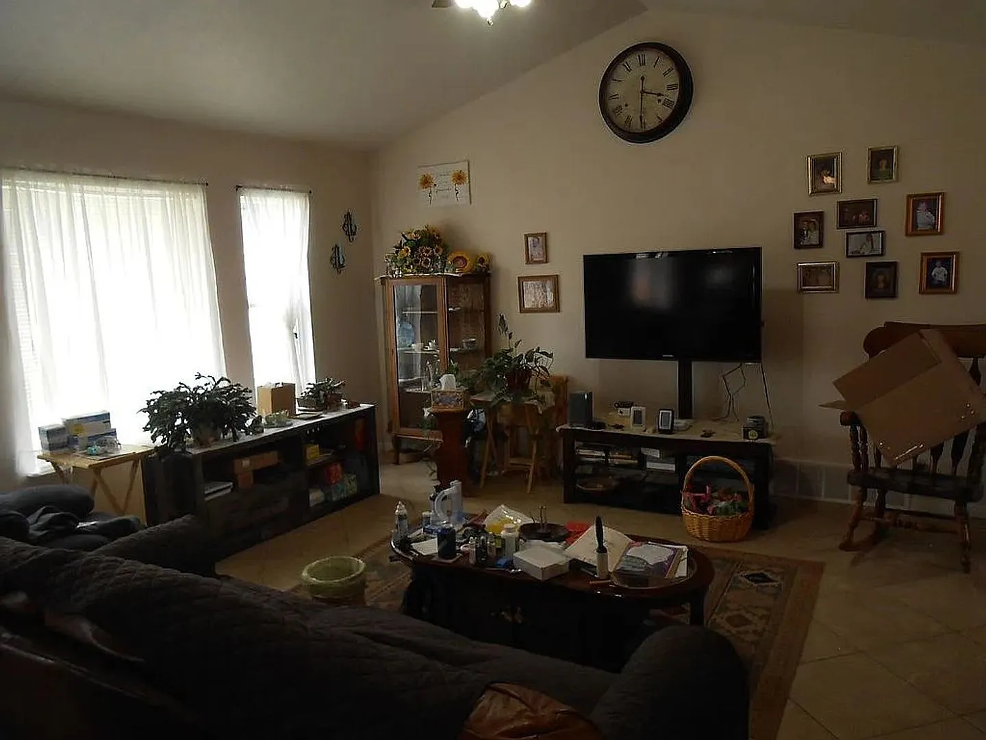 Charming 3BR House in Mt Pleasant — Photo 2