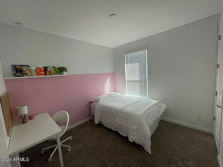 18735 N Ravello Rd — Photo 32