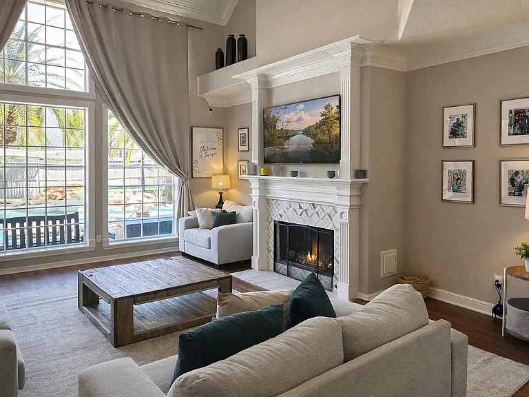 1214 Peregrine Dr — Photo 4