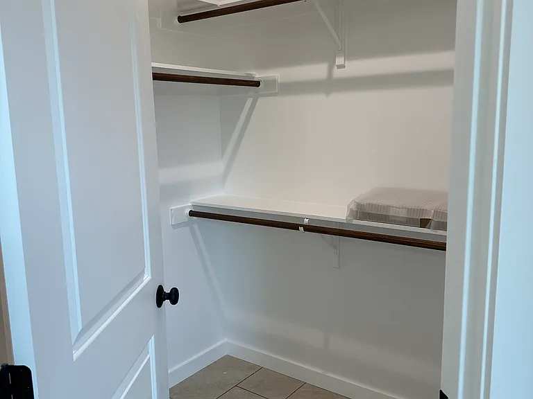 3950 Ruth Ln — Photo 13