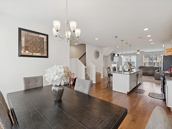 2nd image of 438 Boxelder Dr