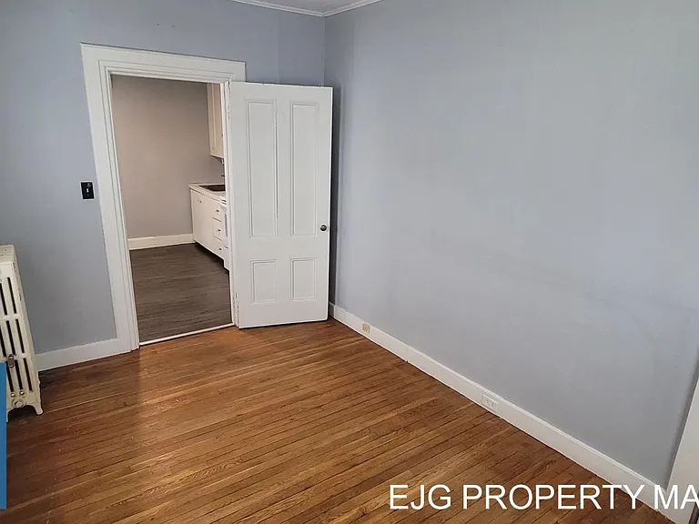 159 Orange St #2R — Photo 6