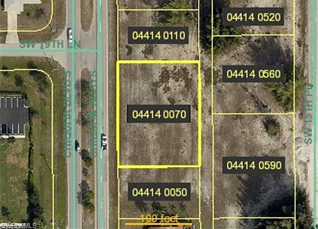 2nd image of 1921 Chiquita Blvd S