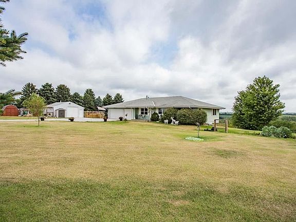 4th image of 2956 Ottawa Ln