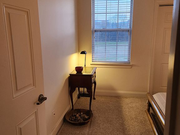 5th image of 3201 Aspen Grove Dr APT F3