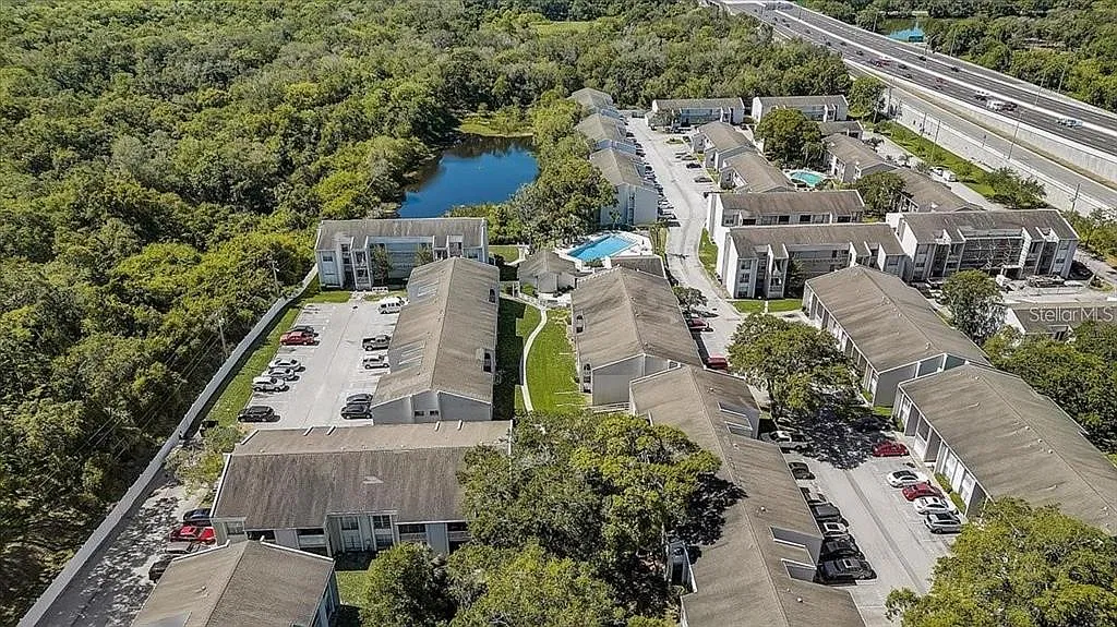 1 bed, 1.0 bath, 700 sqft, $1,400 — Photo 4