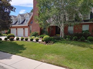 8360 S Ridge Point Rd, Sandy, UT 84093