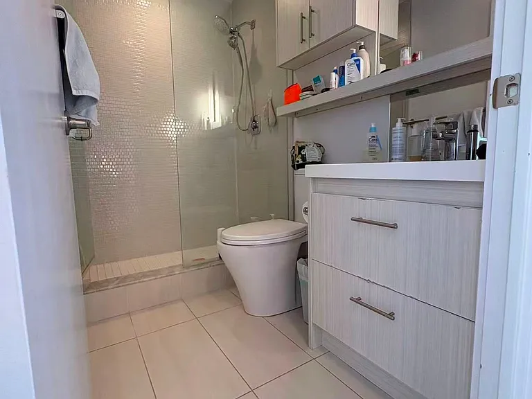 128 Fairview Mall Dr #205 — Photo 18