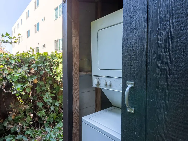 1938 Channing Way — Photo 10