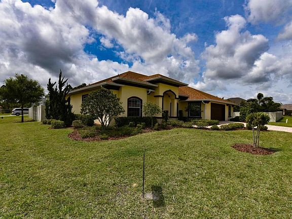 5th image of 3727 Pascoli Pl