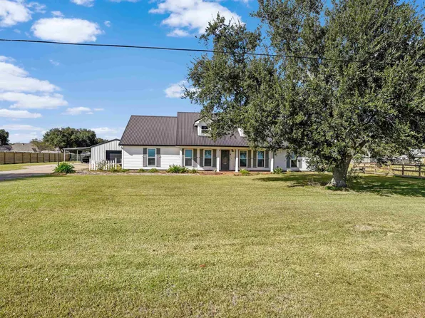 7536 Nelson Rd, Lake Charles, LA 70605