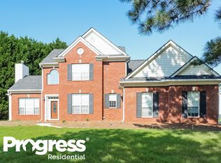 100 Brookcrest Ct, Fayetteville, GA 30215